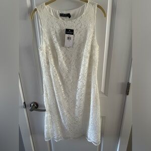 Lauren white lace, gorgeous dress size 12